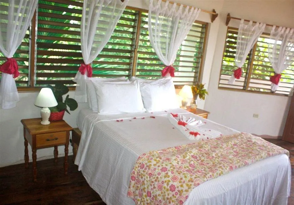 Coral Cove Resort & Spa Negril 3*,
