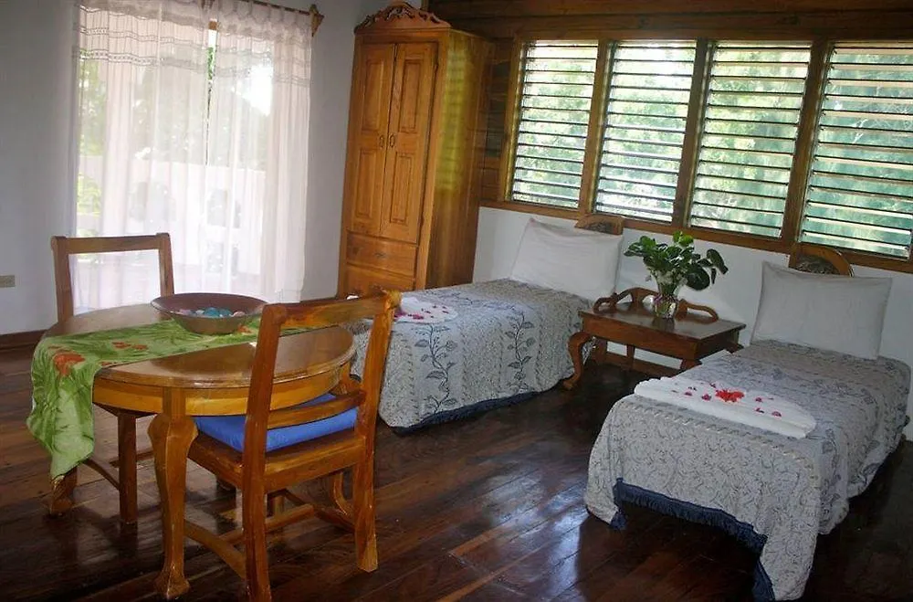 Coral Cove Resort & Spa Negril Hotel