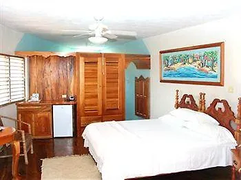 Coral Cove Resort & Spa Negril Hotel