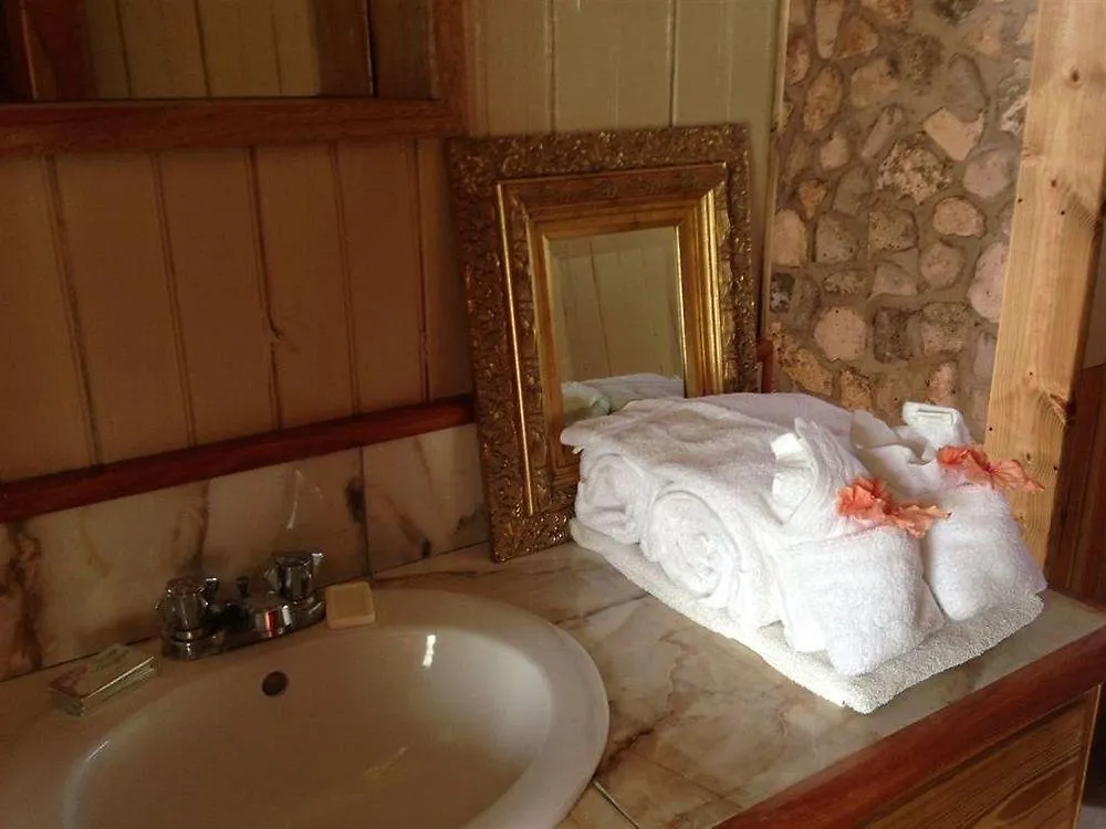 Coral Cove Resort & Spa 네그릴 3*,  자메이카