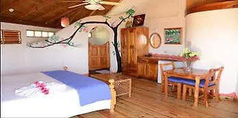 Coral Cove Resort & Spa 네그릴 3*,